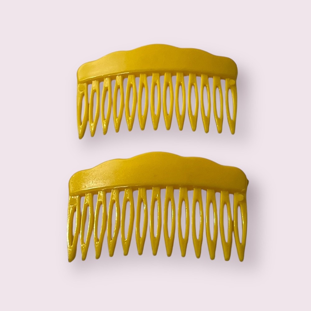 Vintage Lemon Yellow 1980's Hair Comb Scalloped Edge Set Of 2 Plastic Retro MOD‎